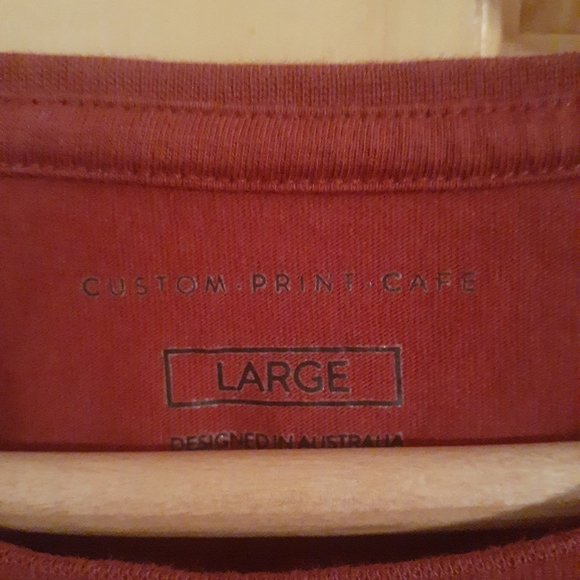 Men's fitted Graphic T-shirt - Picture 2 of 3